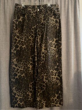 Wide-Leg Leopard Print Pants in Tan/Black